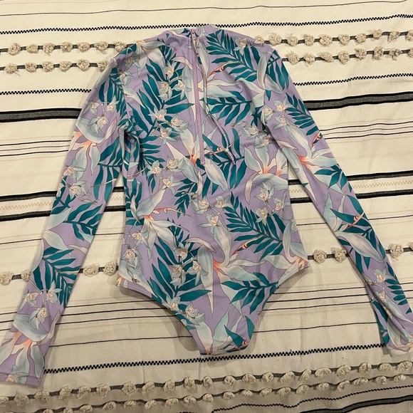 One piece bikini - Picture 2 of 13